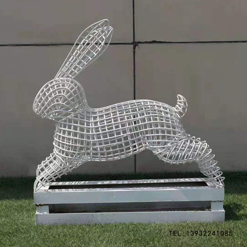 不锈钢动物雕塑镂空兔子摆件铁艺户外园林景观房地产售楼装饰定制