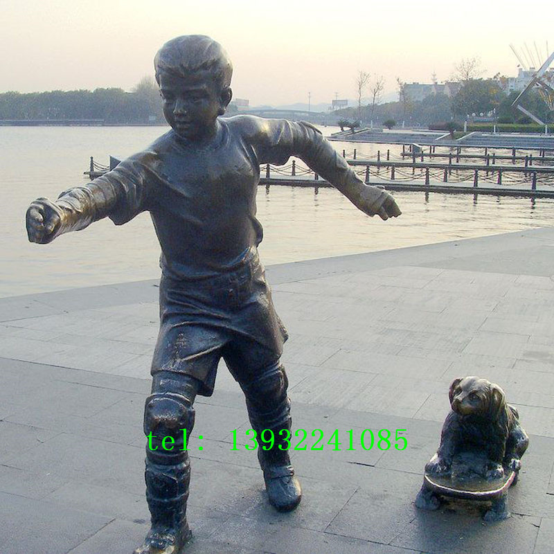 定制人物遛狗雕塑广场公园人物铜雕塑摆件