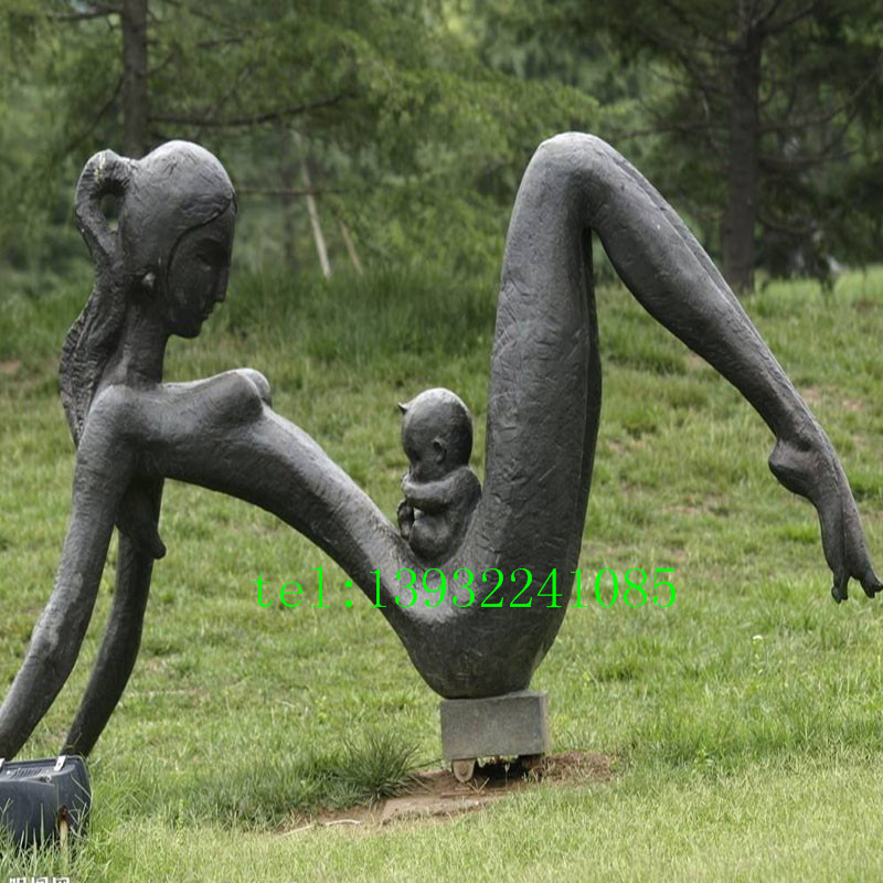 公园抽象人物母女玩耍雕塑铜雕人物雕塑广场摆件