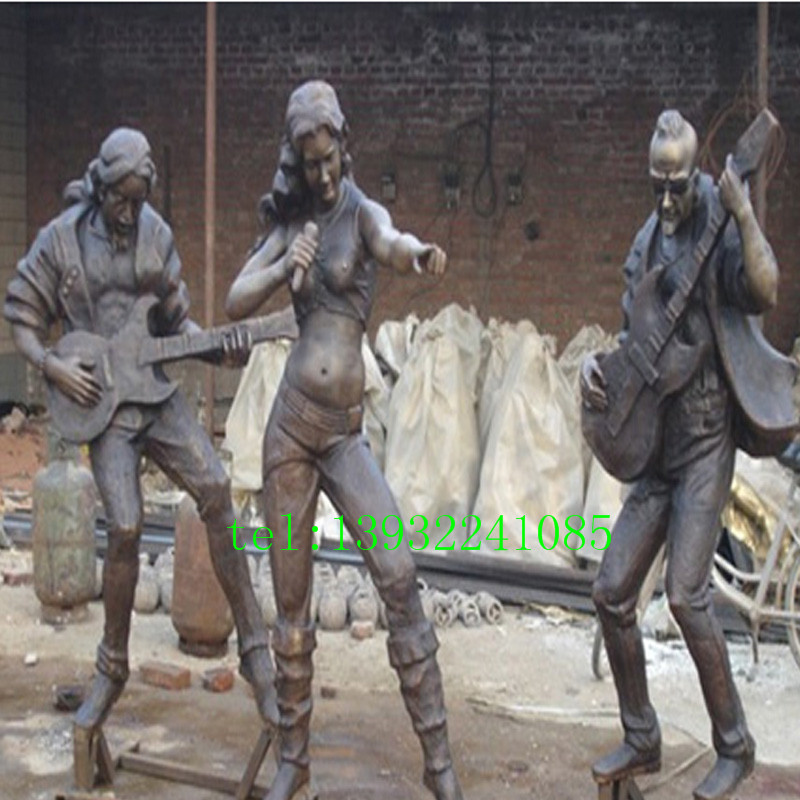 铜雕人物雕塑,现代音乐人物广场雕塑摆件厂家